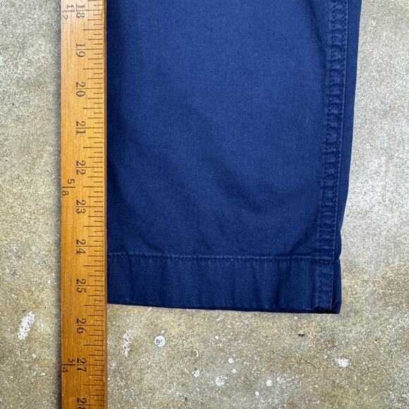 GAP Women’s Downtown Khaki Pants Navy Blue Size 6 Cropped Classic Chino - Picture 13 of 14